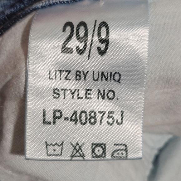 Litz By Uniq Women's Boyfriend Wide Leg Acid Wash Distressed Jeans Size 9/29 - Picture 14 of 16